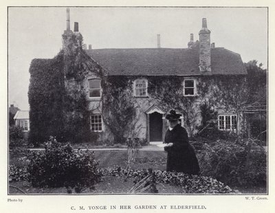 C M Yonge in haar tuin in Elderfield door English Photographer