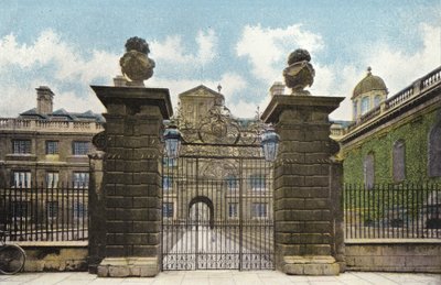 Clare College Poort door English Photographer