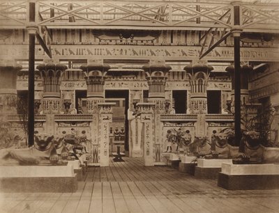 Ingang van het Egyptische hof door English Photographer