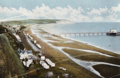 Esplanade, Sandown, en Culver Cliff door English Photographer