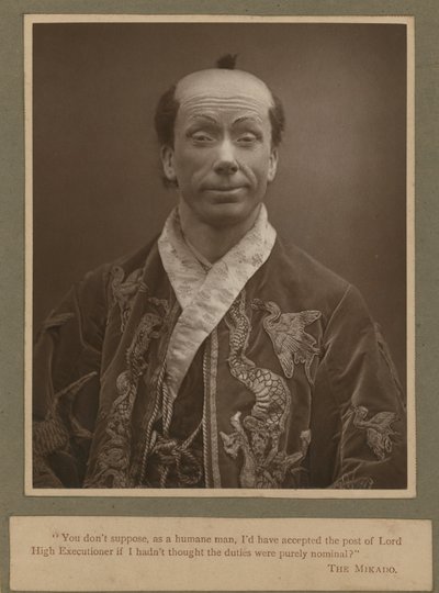George Grossmith als Ko-Ko in The Mikado door English Photographer
