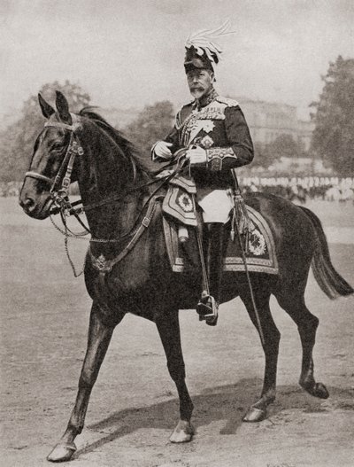 George V, uit Het Verhaal van Vijfentwintig Jaar, gepubliceerd 1935 door English Photographer