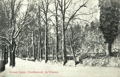 Green Lane, Northwood door English Photographer