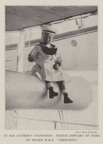 In de Voetsporen van zijn Vader, Prins Edward van York aan Boord van HMS Crescent door English Photographer