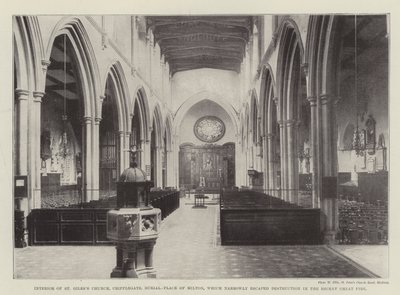 Interieur van St Giles Kerk, Cripplegate, begraafplaats van Milton, die ternauwernood ontsnapte aan vernietiging in de recente grote brand door English Photographer