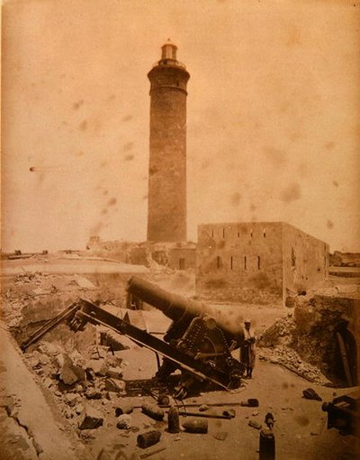 Vuurtorenfort na het bombardement van Alexandrië door English Photographer