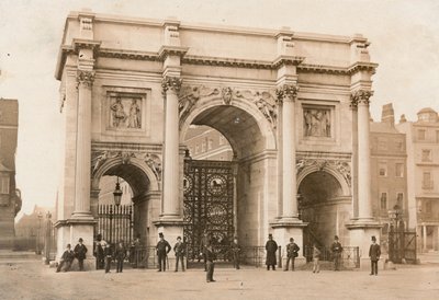 Marble Arch, Oxford Street, Londen door English Photographer