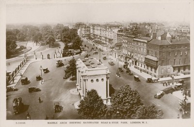 Marble Arch met Bayswater Road en Hyde Park, Londen door English Photographer