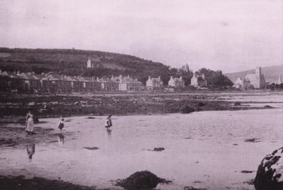 Marine Parade, Rothesay door English Photographer