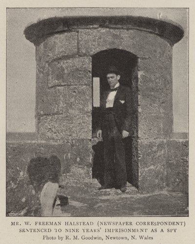 Mr W Freeman Halstead (krantenverslaggever) veroordeeld tot negen jaar gevangenisstraf als spion door English Photographer