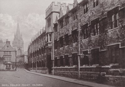 Voorzijde Oriel College, Oxford door English Photographer