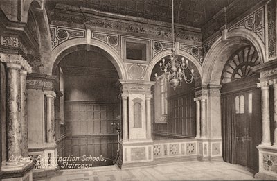 Oxford Examination Schools, Marmeren Trap door English Photographer