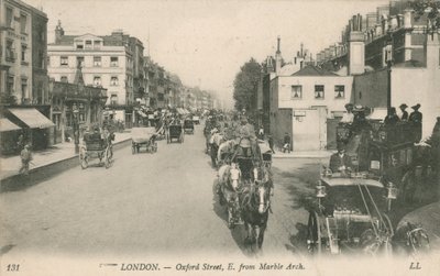 Oxford Street, oost vanaf Marble Arch door English Photographer