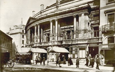 Queens Hall, Londen door English Photographer