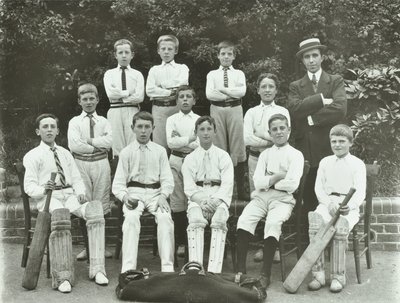 Rosendale Road School: cricketteam, 1897 door English Photographer