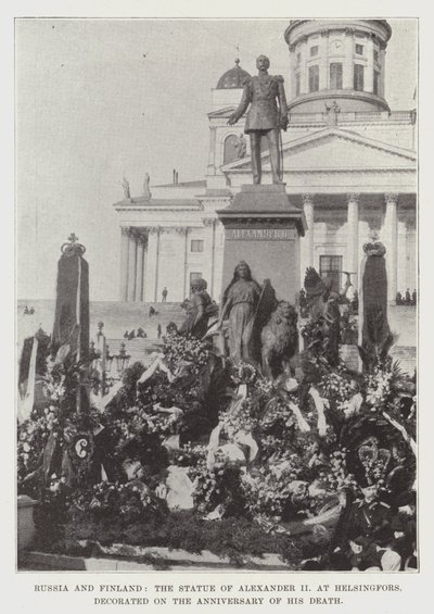 Rusland en Finland, het Standbeeld van Alexander II in Helsingfors, versierd op de Verjaardag van zijn Dood door English Photographer