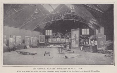 Sir George Newnes overdekte tennisbaan (z/w foto) door English Photographer