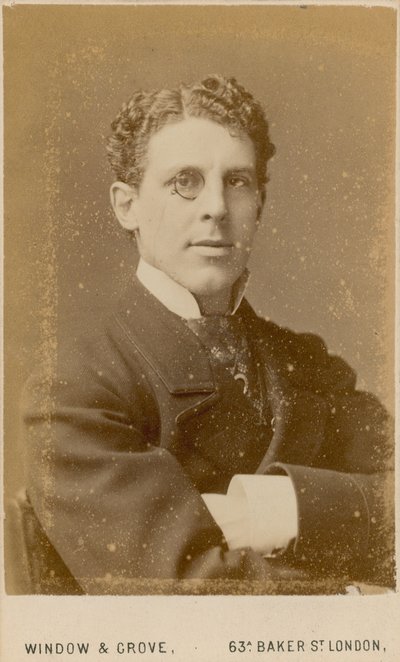Sir Squire Bancroft door English Photographer