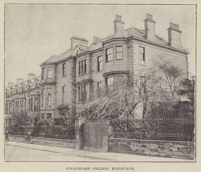 Strathearn College, Edinburgh (gravure) door English Photographer