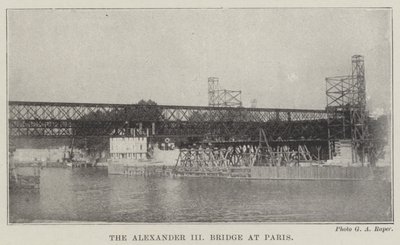 De Alexander III-brug in Parijs door English Photographer