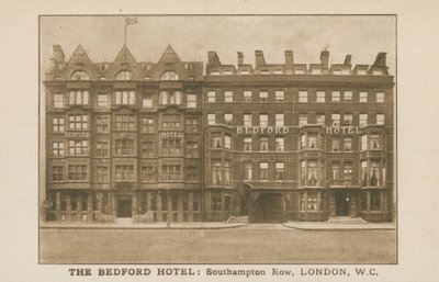 The Bedford Hotel, Southampton Row, Londen door English Photographer