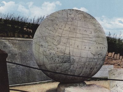 The Globe, Swanage door English Photographer