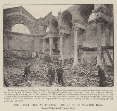 De grote brand in Bristol, de ruïnes van Colston Hall door English Photographer