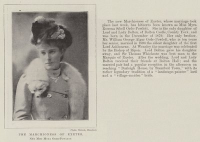 De markiezin van Exeter, geboren Miss Myra Orde-Powlett door English Photographer