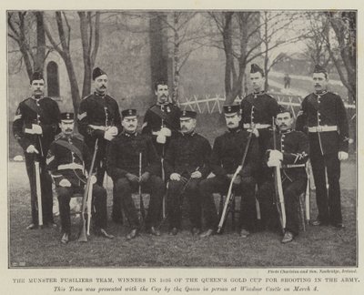Het Munster Fusiliers-team, winnaars in 1895 van de Queens Gold Cup voor schieten in het leger door English Photographer