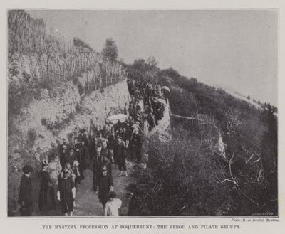 De Mysterie Processie in Roquebrune, de Herodes en Pilatus Groepen door English Photographer