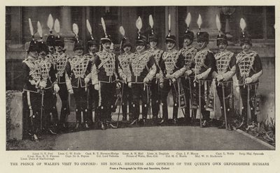 Het Bezoek van de Prins van Wales aan Oxford, zijn Koninklijke Hoogheid en Officieren van de Queen