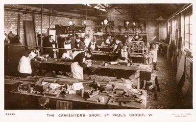 De timmerwerkplaats van St Pauls School door English Photographer
