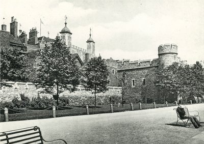 Tower of London vanaf de Kade door English Photographer
