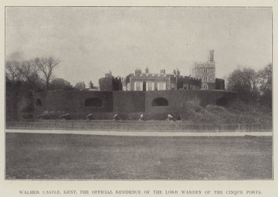 Walmer Castle, Kent, de officiële residentie van de Lord Warden van de Cinque Ports door English Photographer