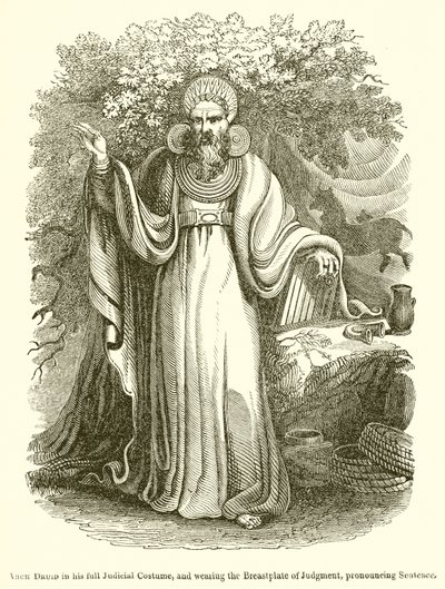 Aartsdruïde in zijn volledige gerechtelijke kostuum, en het dragen van de borstschild van oordeel, uitspraak doende door English School