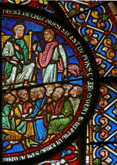 Detail uit het oostelijke raam van de Trinity Chapel met Mozes en de Israëlieten door English School