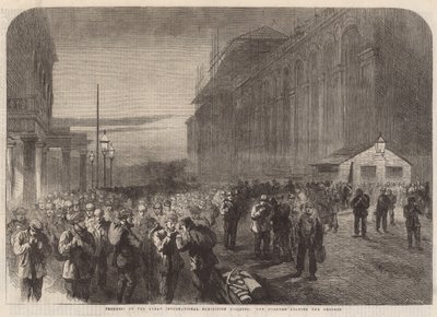 Voortgang van het Internationale Tentoonstellingsgebouw: De arbeiders verlaten het terrein door English School