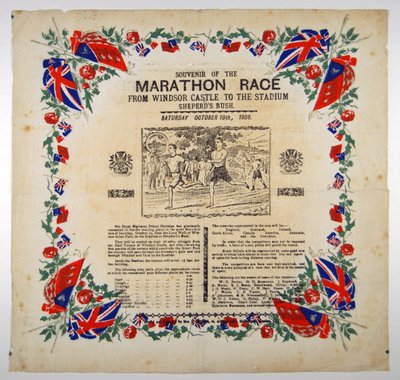 Souvenir van de marathonrace van Windsor Castle naar het stadion, Shepherds Bush, 1908 door English School