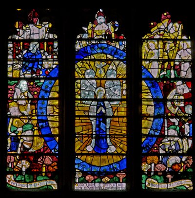 Raam N5 met het noordtransept raam: de Tenhemelopneming van de Maagd en andere scènes door English School