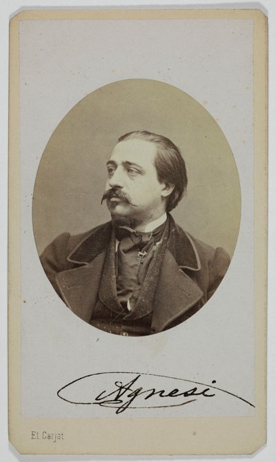 Portret van Luigi Agnesi, 1833-1875, operazanger door Etienne Carjat