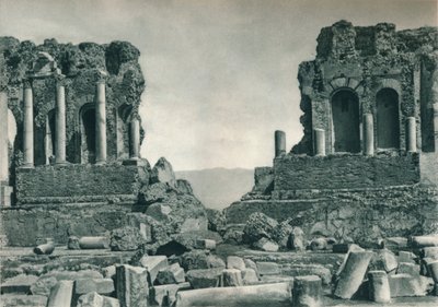 Podium van het Griekse Theater, Taormina, Sicilië, Italië, 1927 door Eugen Poppel
