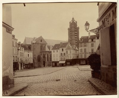 Pontoise, Place du Grand Martroy door Eugène Atget