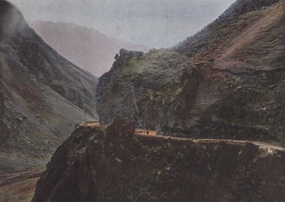 Tussen Lars en Kasbeck, militaire route van Georgië door European Photographer