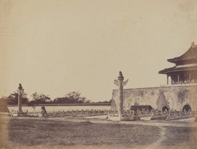 Ingang van het Winterpaleis, Peking, 29 oktober 1860, 1860 door Felice Beato