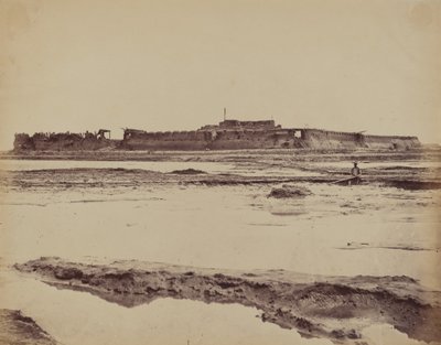 Exterieur van Noord Taku Fort aan de Peiho Rivier, Toont de Engelse en Franse Ingang, 21 aug 1860 door Felice Beato