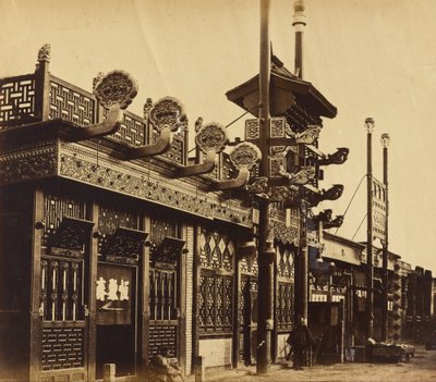 Winkels en straat, Chinese stad Peking, oktober 1860 door Felice Beato
