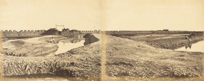 Tangkoo Fort na de verovering, met de Franse en Engelse ingang, 10 augustus 1860, 1860 door Felice Beato