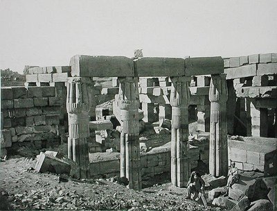 Ruïnes bij Karnak, Thebe, gepubliceerd ca. 1900 door Fils Goupil