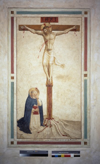De kruisiging met Sint Dominicus. Inscriptie "INRI" op het kruis. Fresco van Guido di Pietro door Fra Angelico