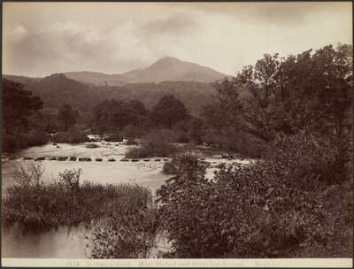 Bettws-y-Coed. Moel Siabod en stapstenen door Francis Bedford
